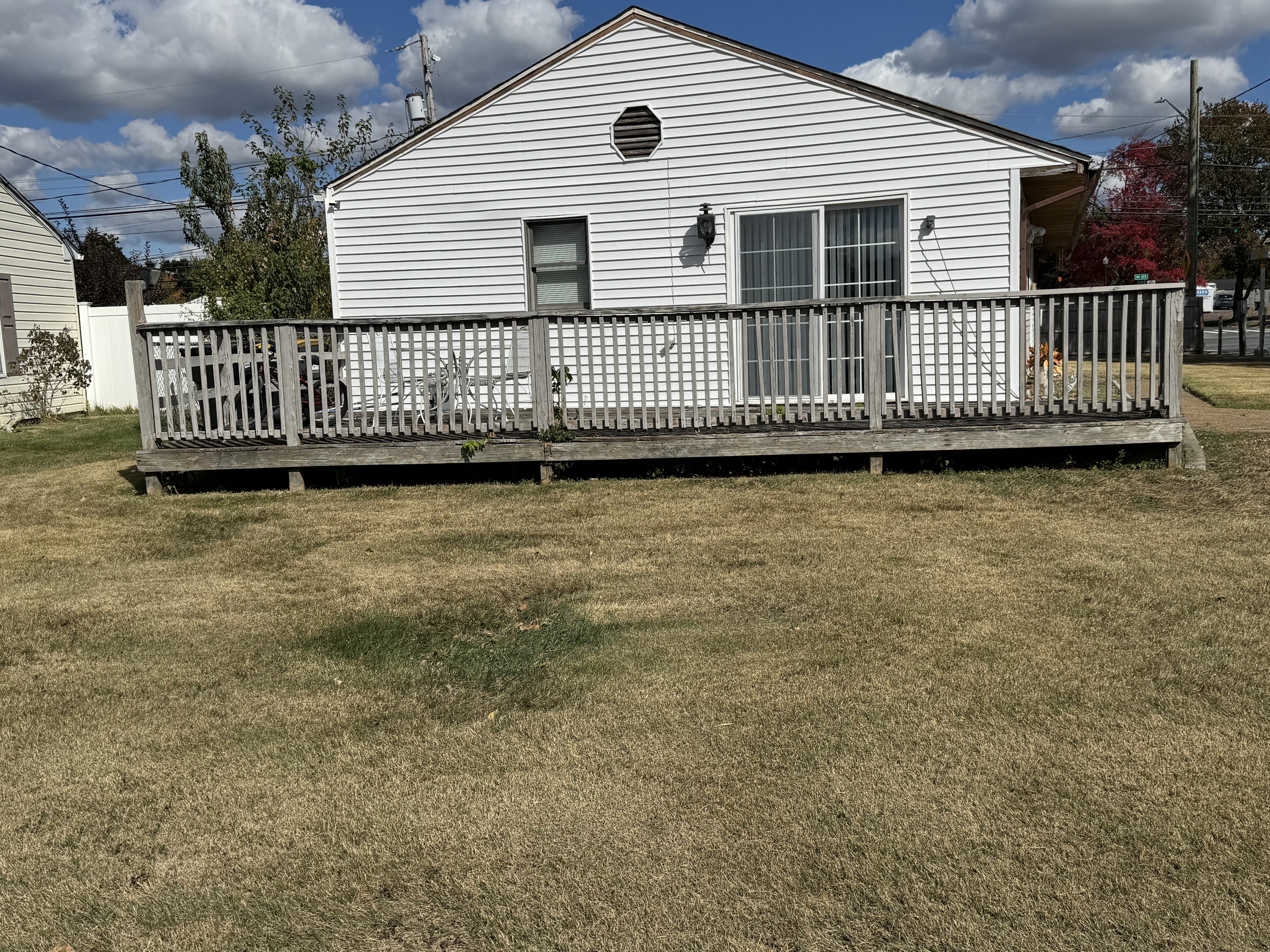 Outdoor deck and railing